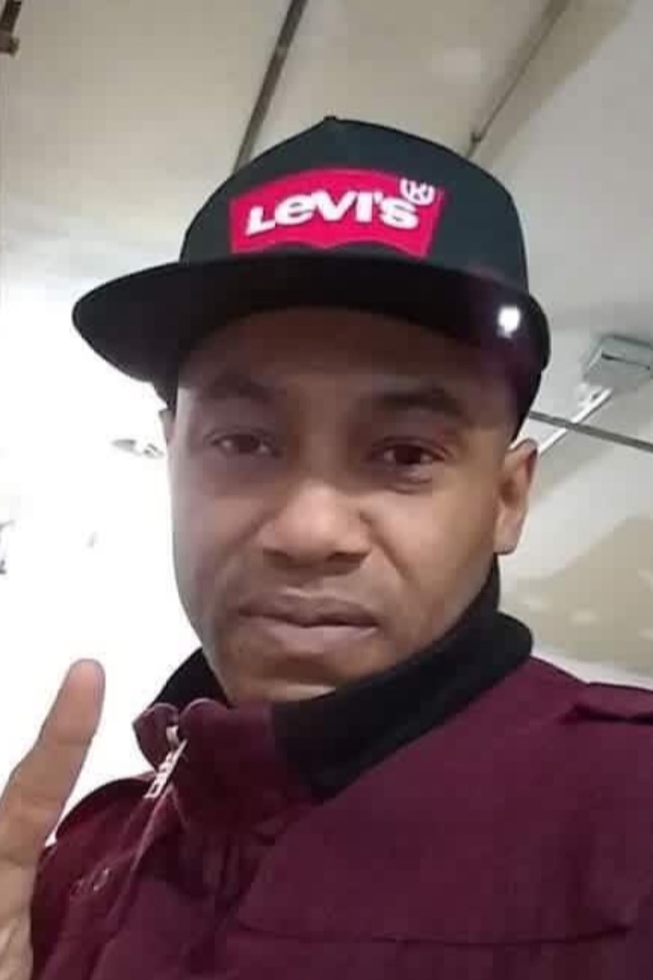 Cruise Brothers Travel Agent Demetrius SLOAN